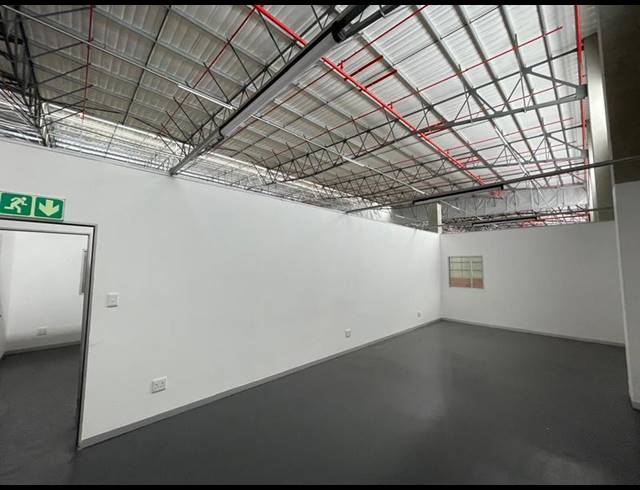 INDUSTRIAL PROPERTY TO RENT IN SAMRAND BUSINESS PARK